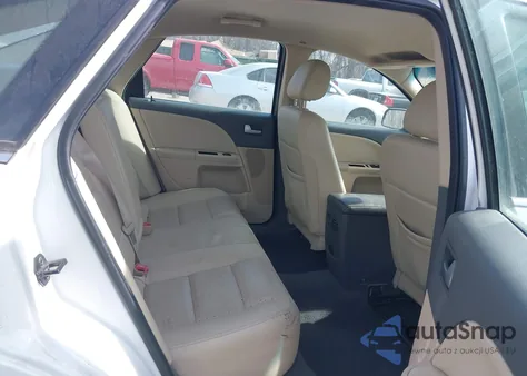 2008 Mercury Sable Premier z USA, uszkodzony, nr VIN 1MEHM42W38G612260